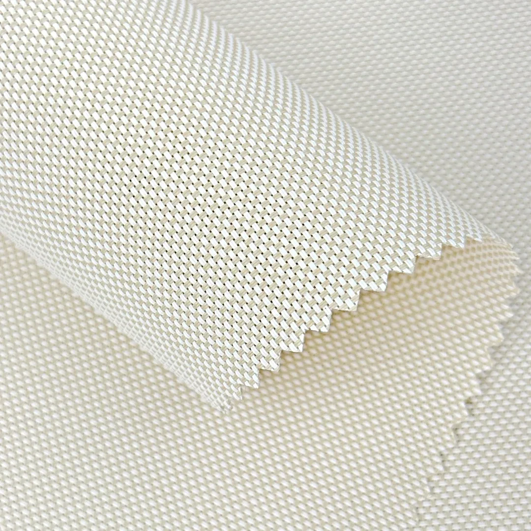 595572 Screen 02 white-beige